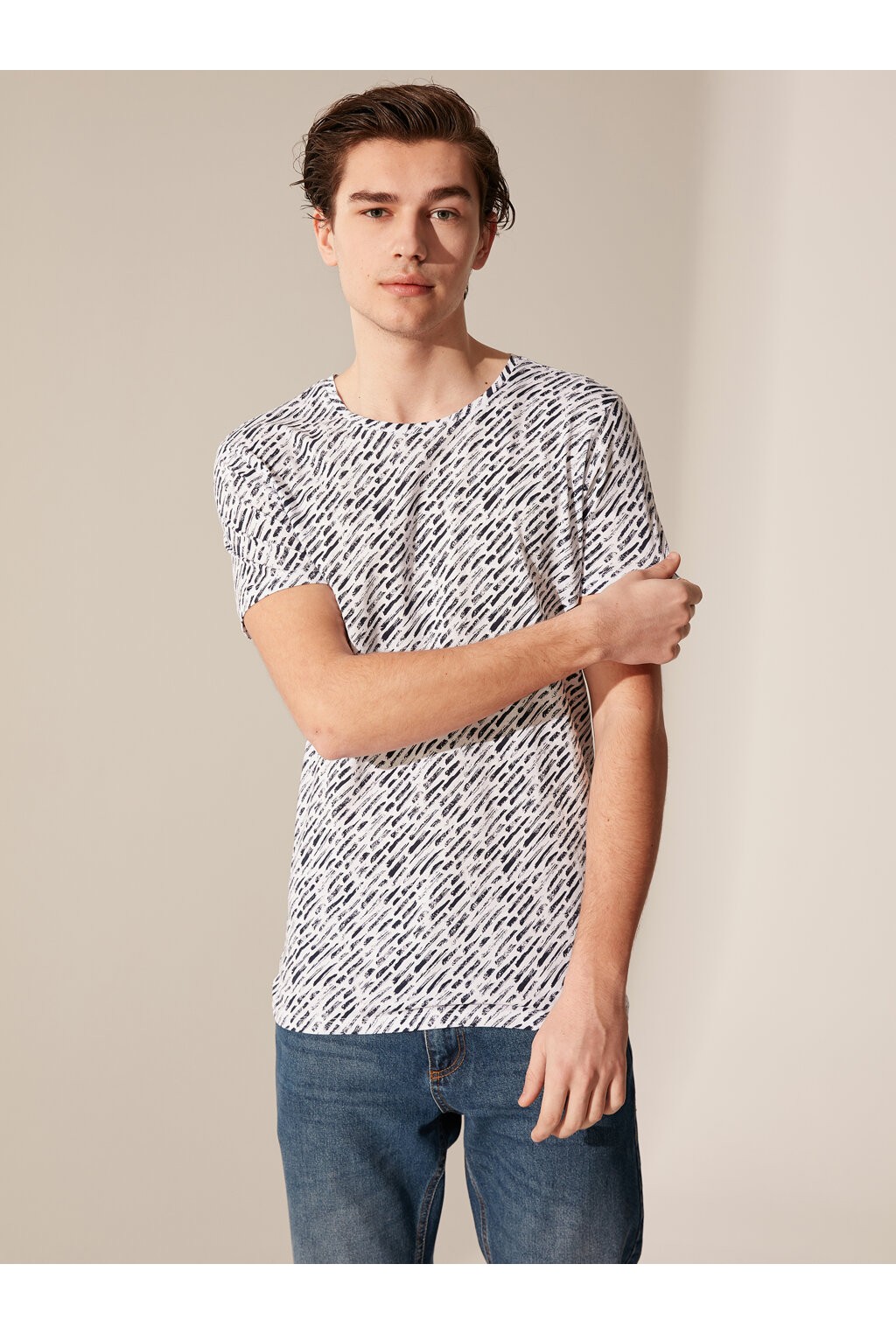 Men's T-shirt with a pattern