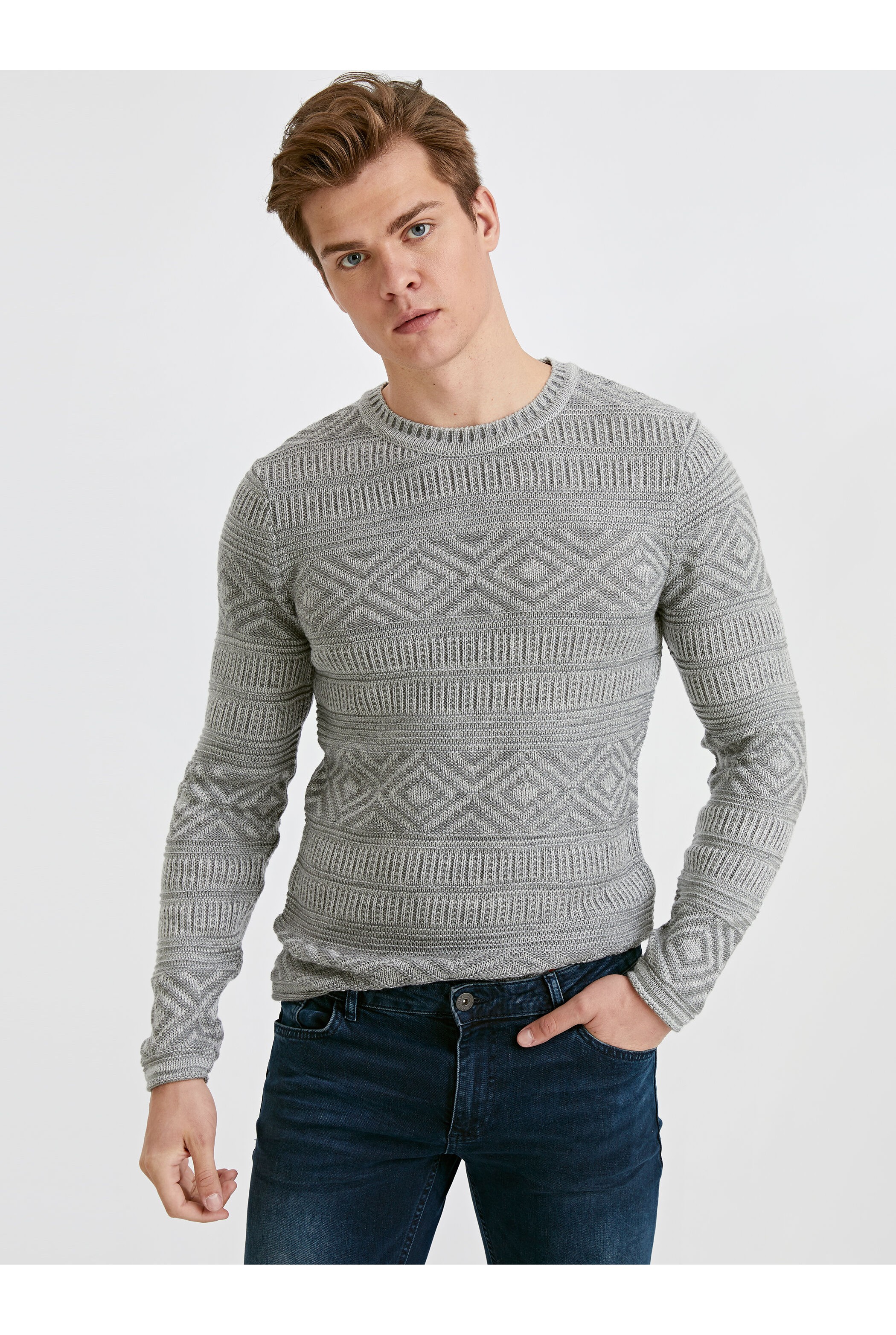 men's sweater