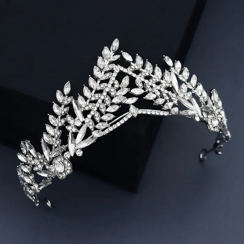 Silver female crown