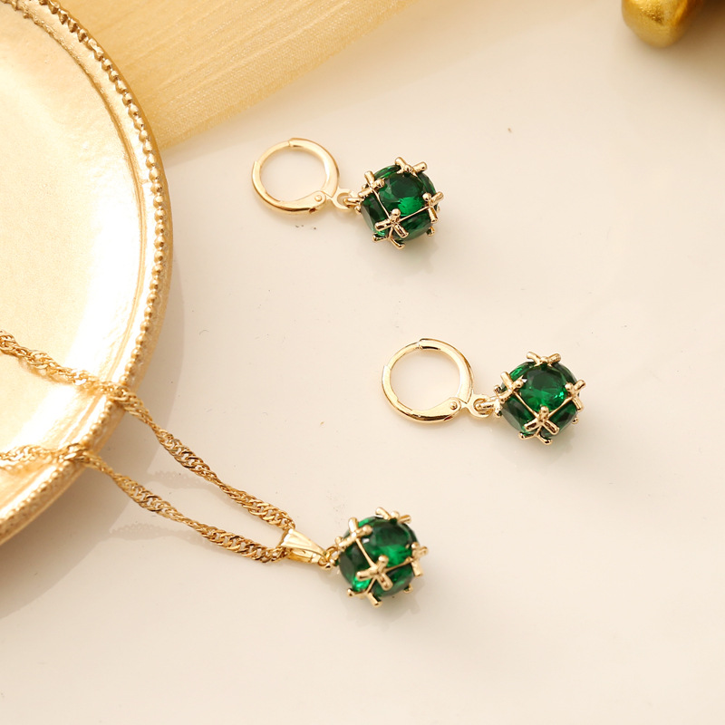 Green gold accessory set