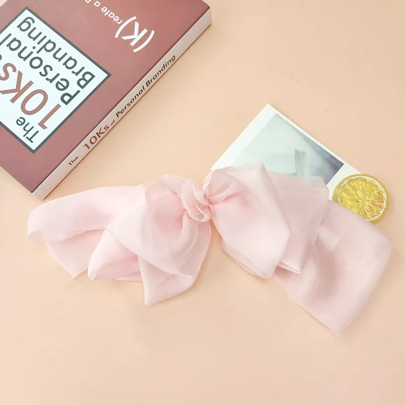 Pink fabric hair clip