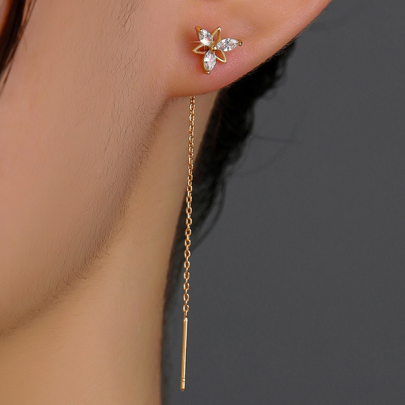 Women's earrings