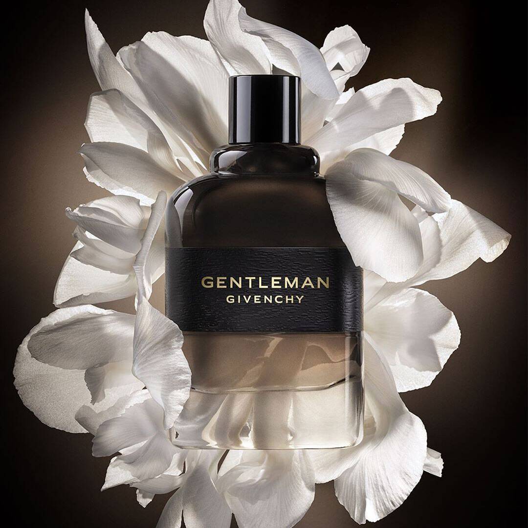 gentleman givenchy boisee