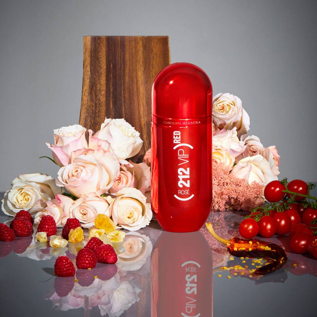212 VIP Rosé Extra Carolina Herrera perfume - a fragrance for
