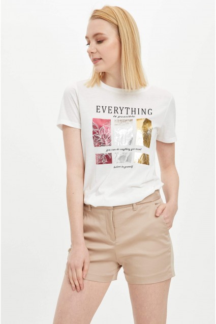 t-shirt-with-prints-from-defacto