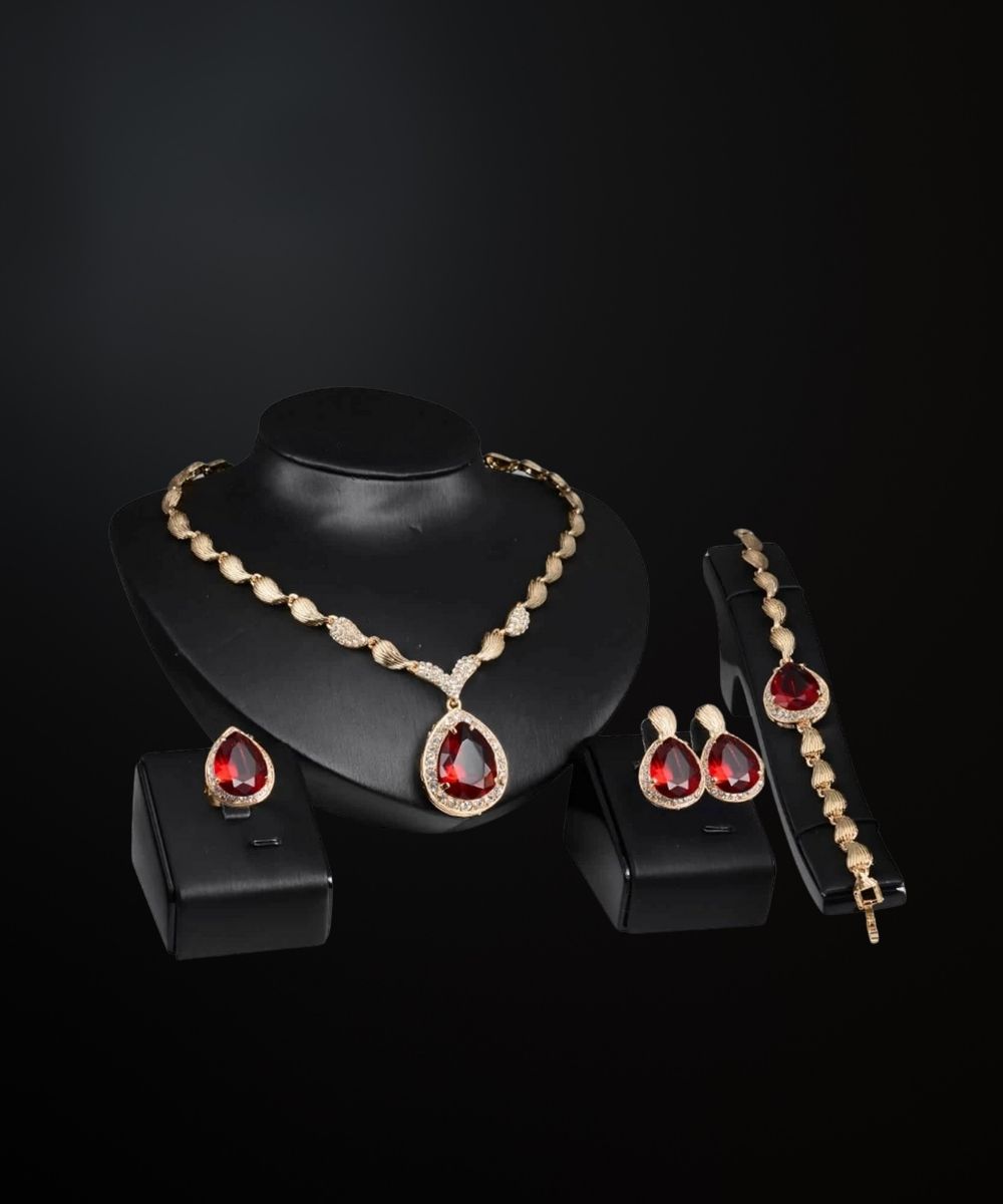 A women's jewelry set