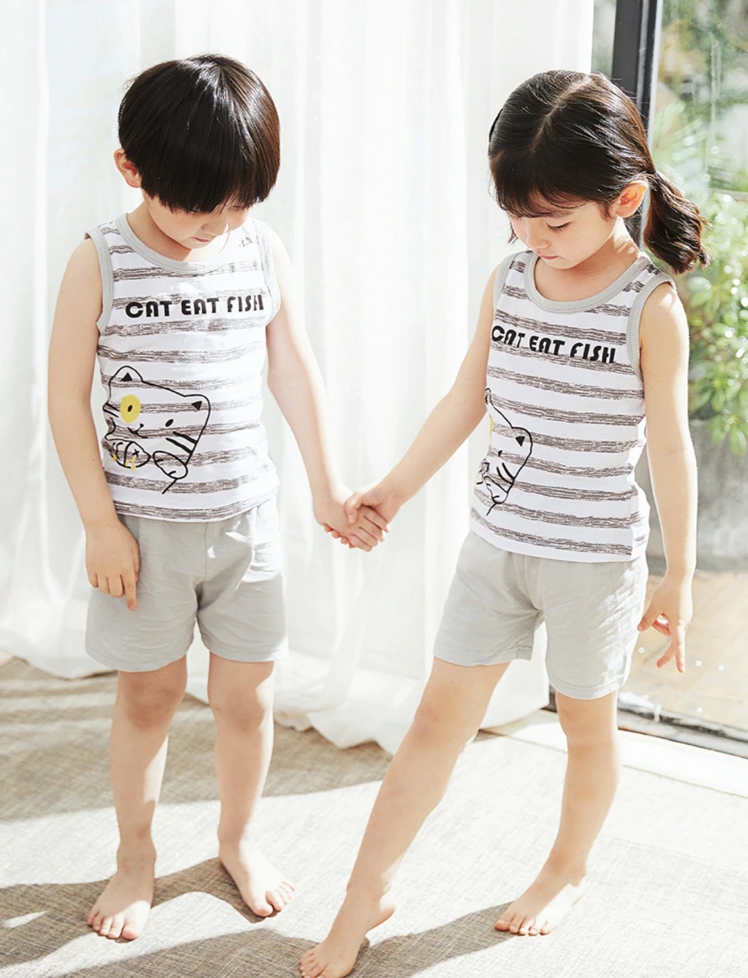 childreen clothes